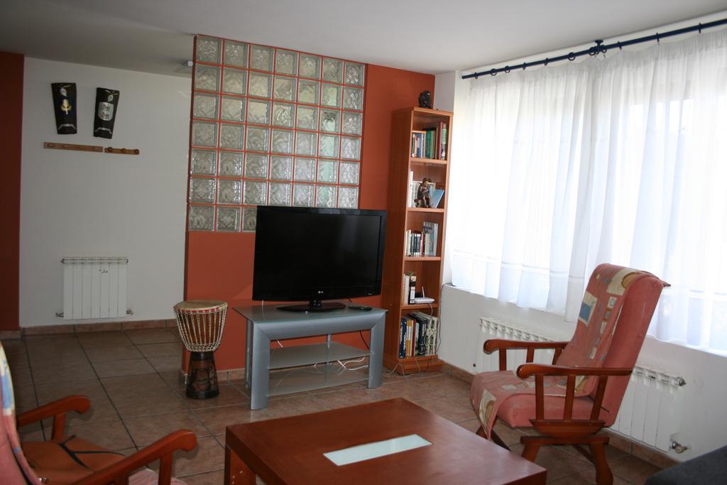 Vivienda Turistica Rural Piskerra Apartment Carcastillo Стая снимка
